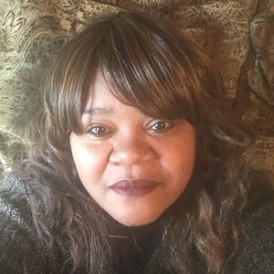 Meet your Posher, Evelyn